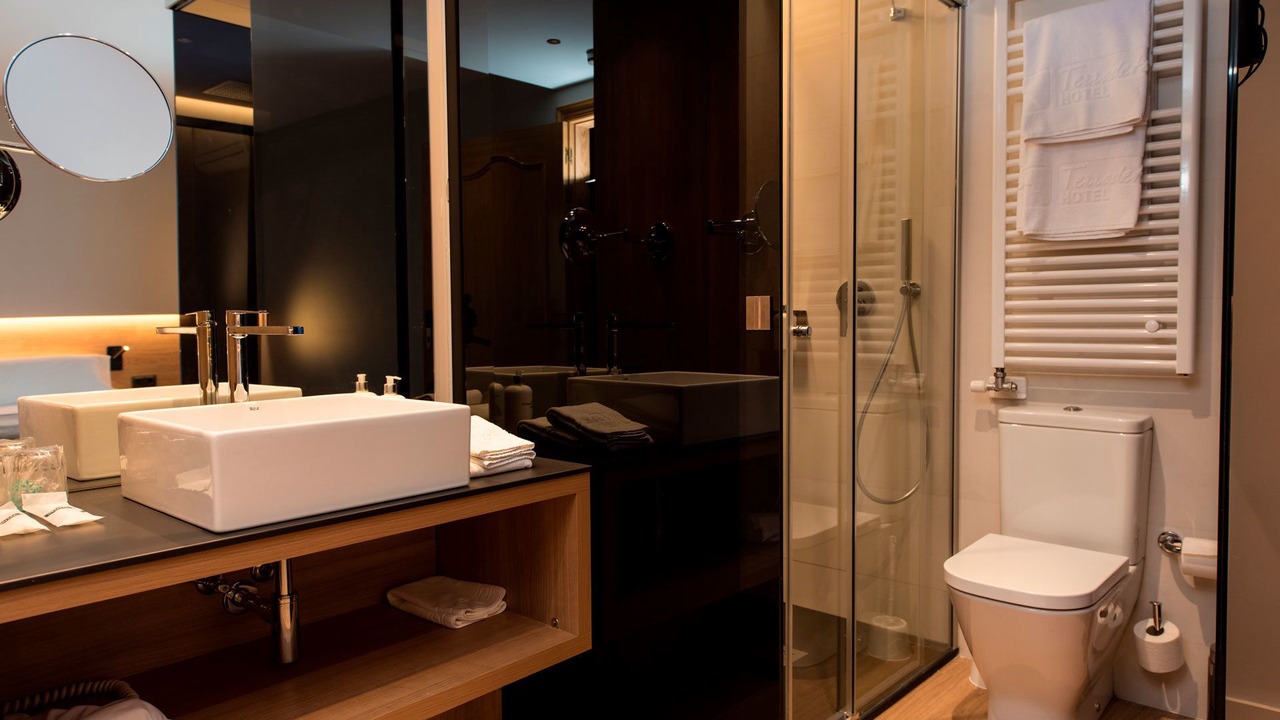 Photo of Bathroom in Cellers