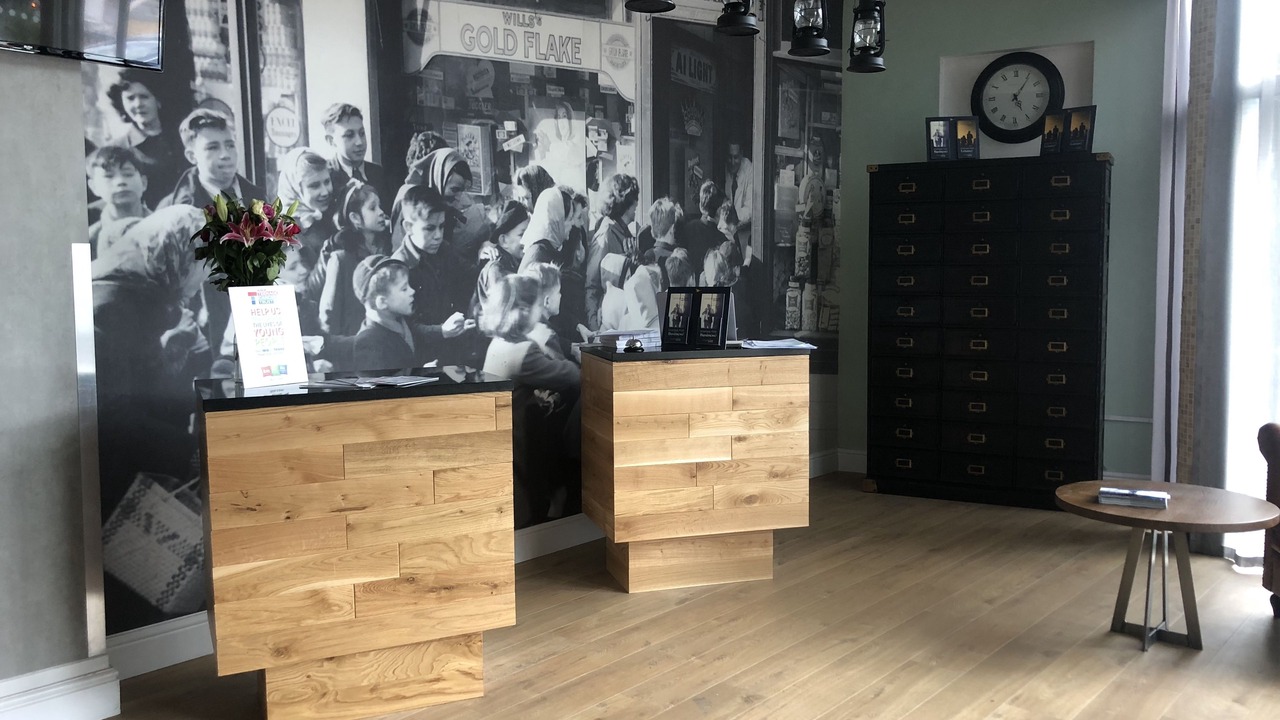 Photo of Others in Oldbury