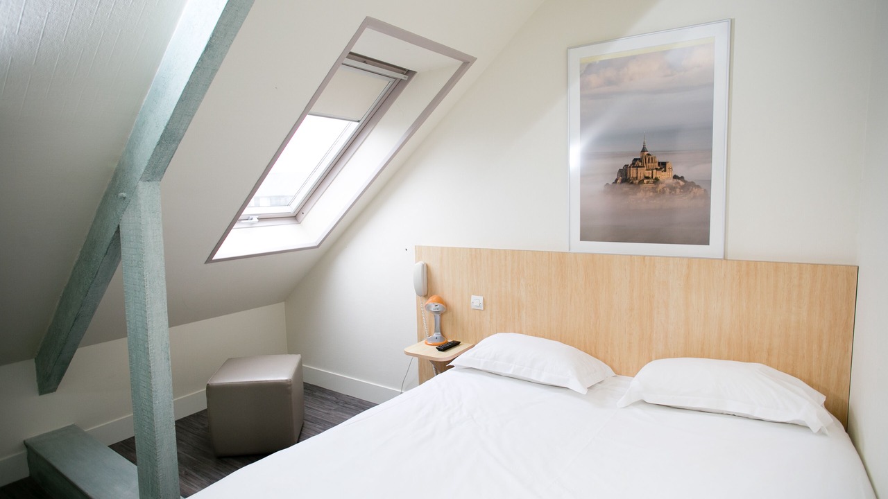 Photo of Bedroom in Pontorson