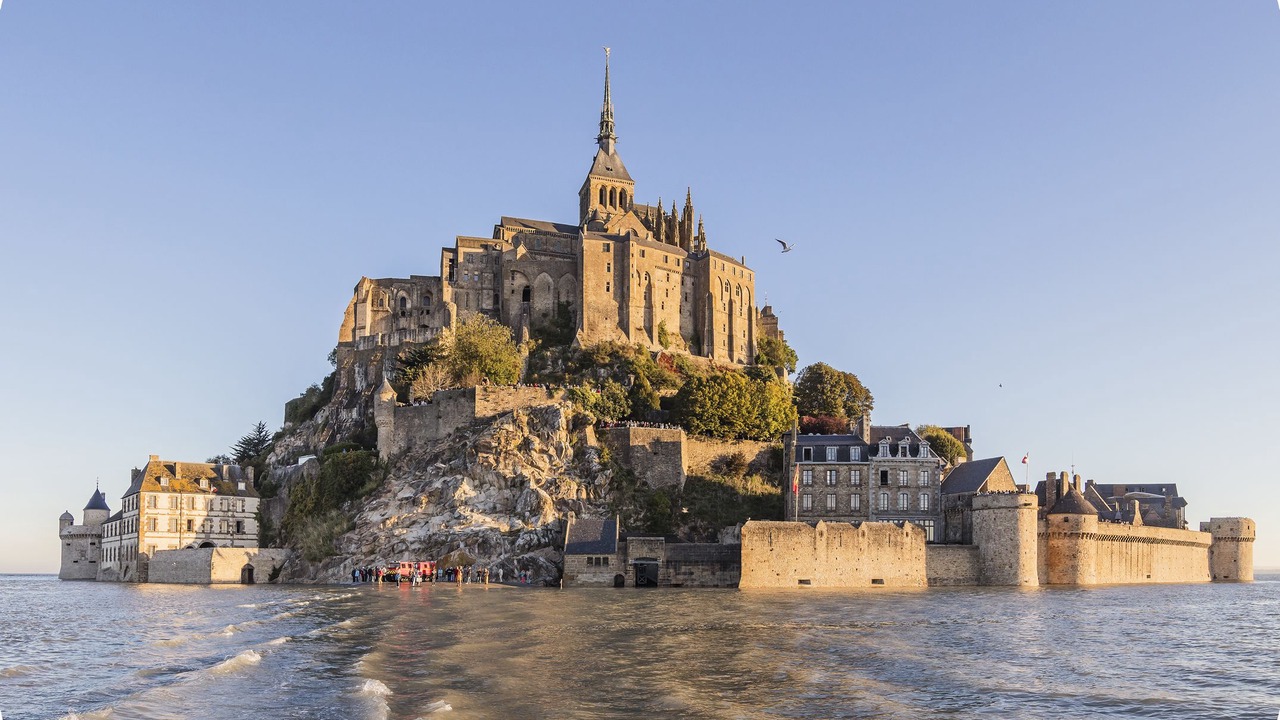 Photo of Others in Pontorson