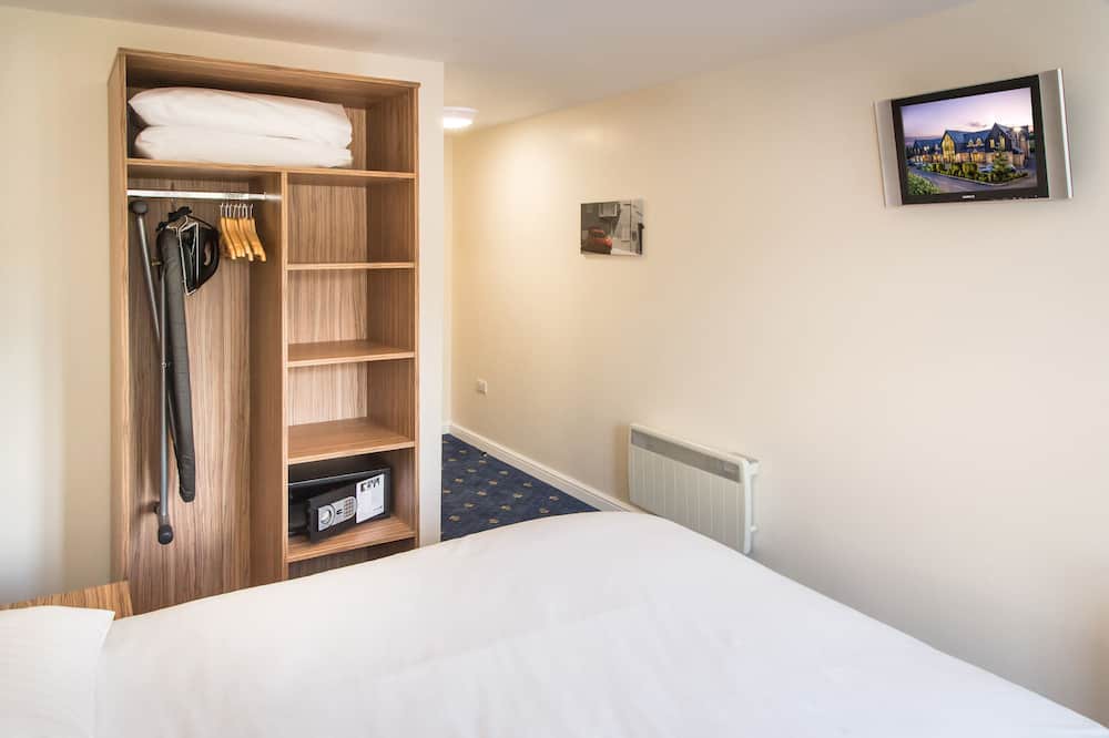 Photo of Bedroom in Sharnbrook