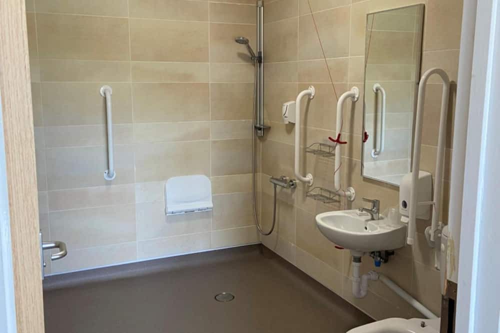 Photo of Bathroom in Sharnbrook