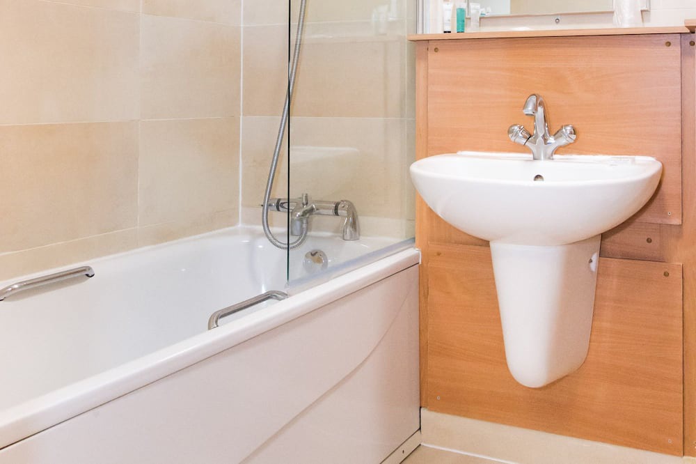 Photo of Bathroom in Sharnbrook