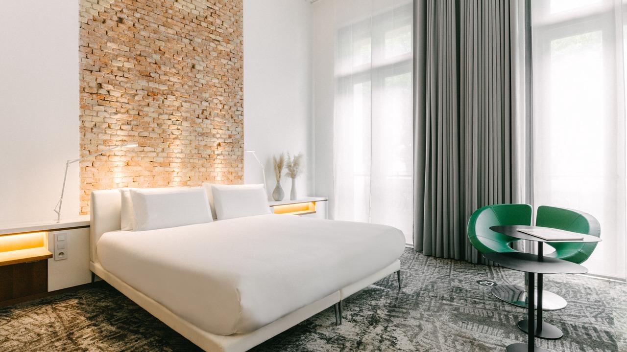 Photo of Bedroom in Palais de justice