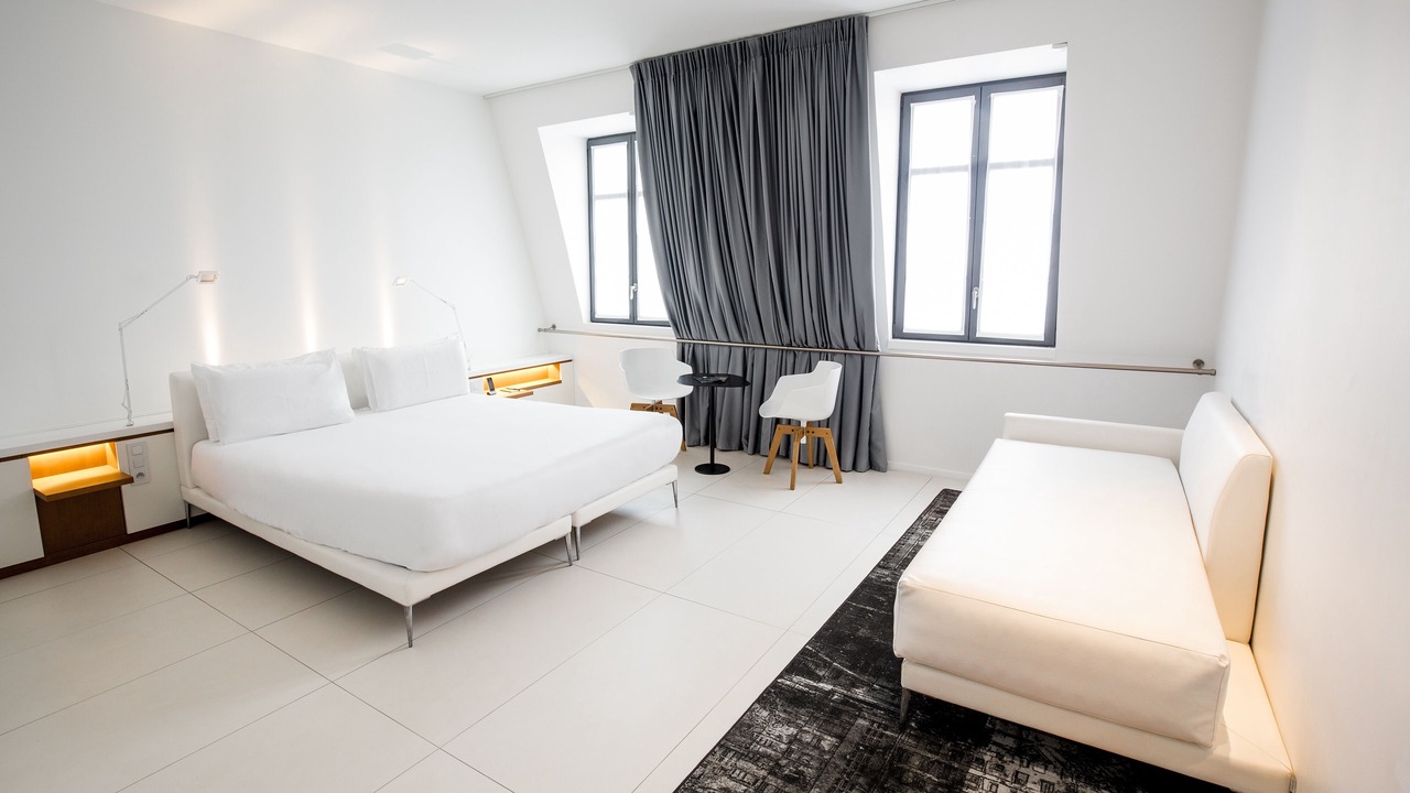 Photo of Bedroom in Palais de justice