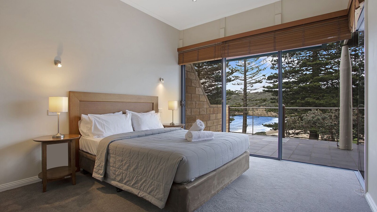 Photo of Others in Port Campbell