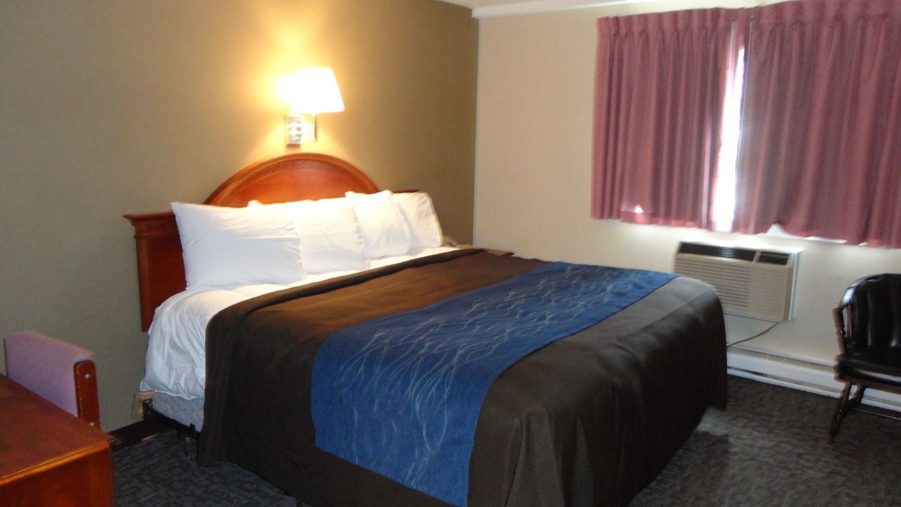 Photo of Bedroom in Bangor