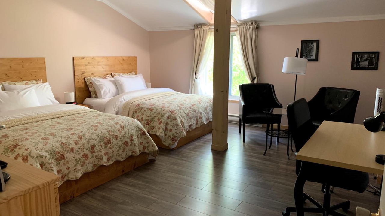 Photo of Bedroom in Grandes-Bergeronnes
