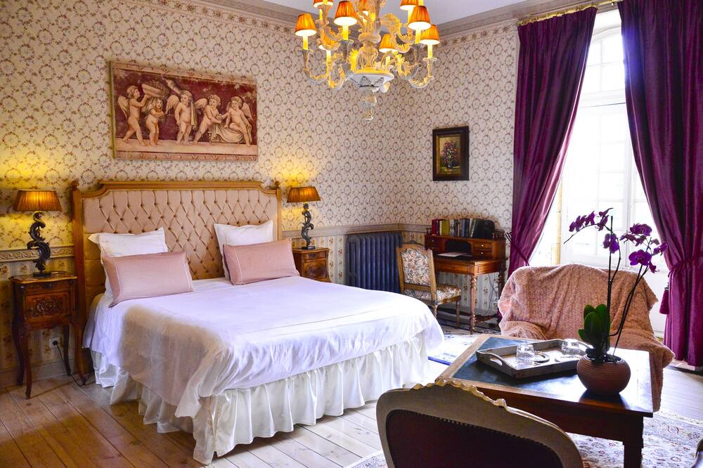 Photo of Bedroom in Ouches