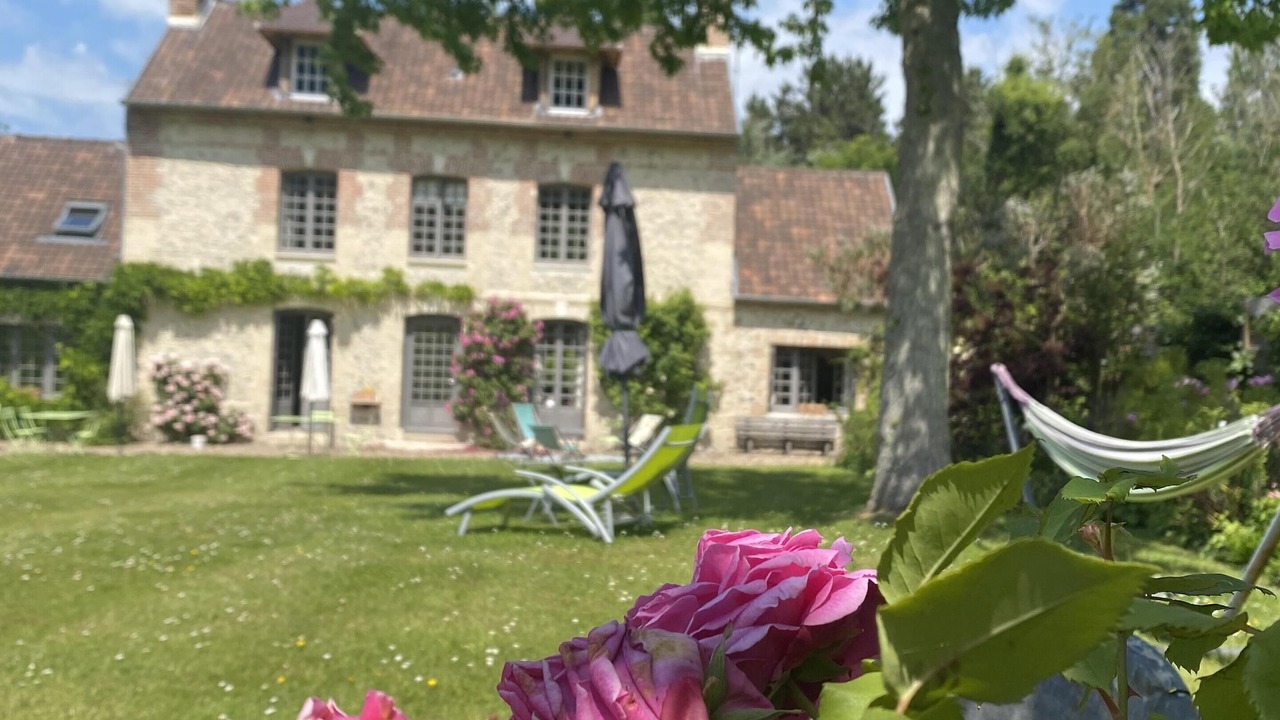 Photo of Others in Pennedepie