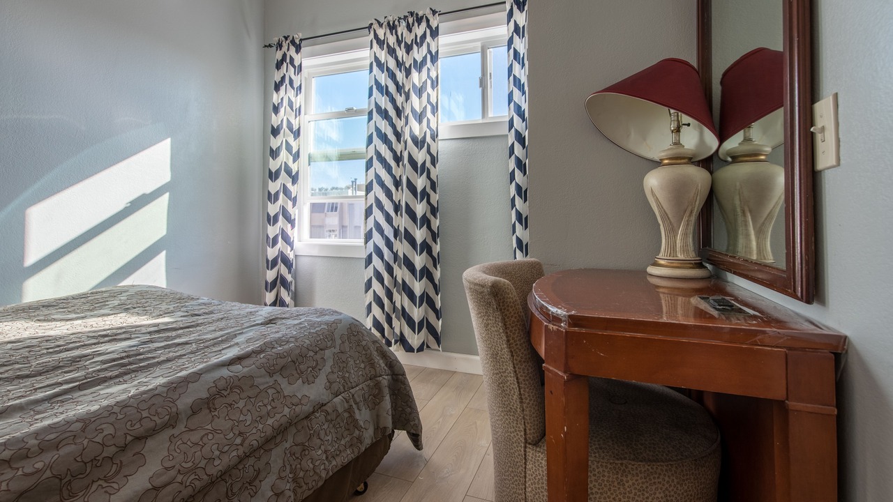 Photo of Bedroom in Downtown San Francisco