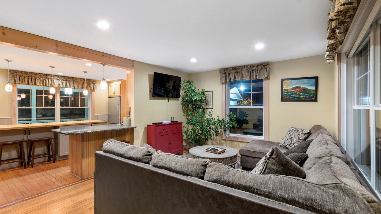 Photo of Others in Upper Village