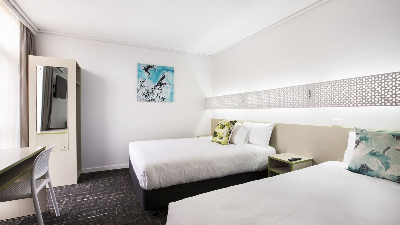 Photo of Others in Sandringham