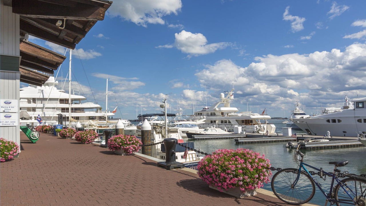 Photo of Patio Balcony in Waterfront