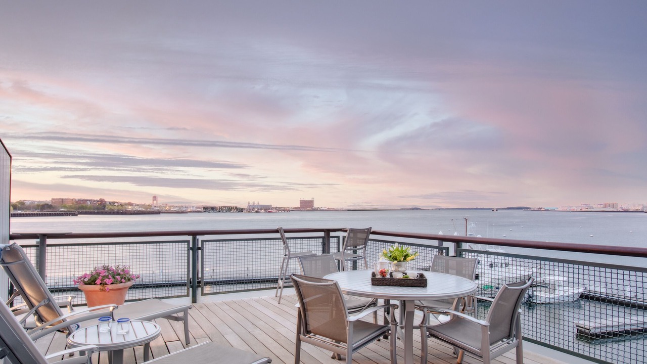 Photo of Patio Balcony in Waterfront