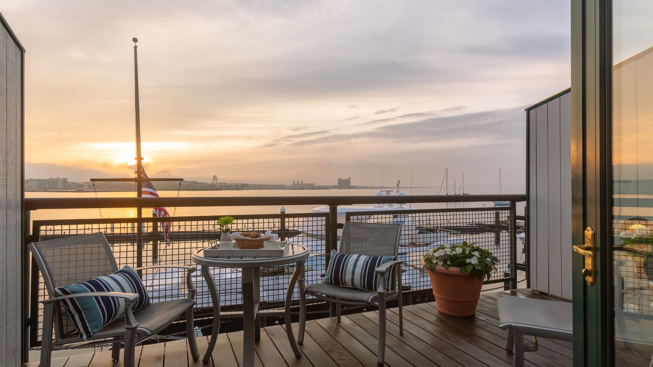 Photo of Patio Balcony in Waterfront
