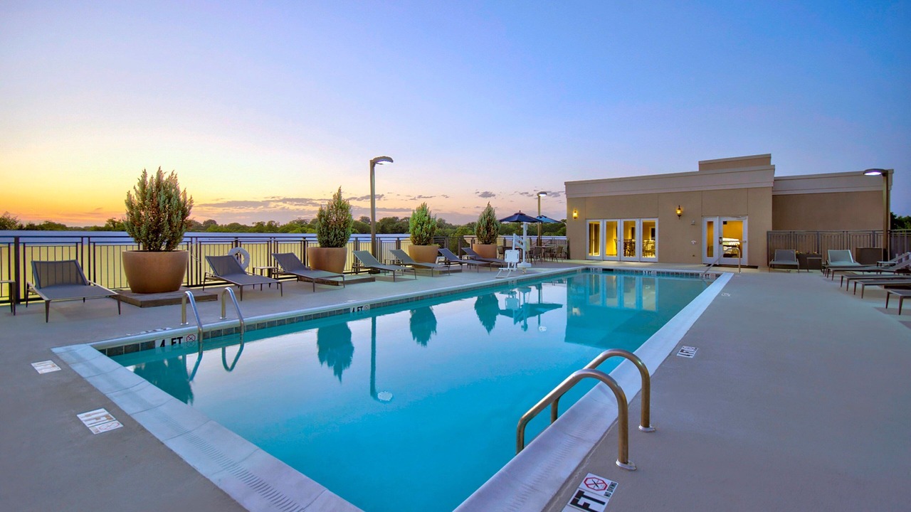 Photo of Outdoor in Green Hills