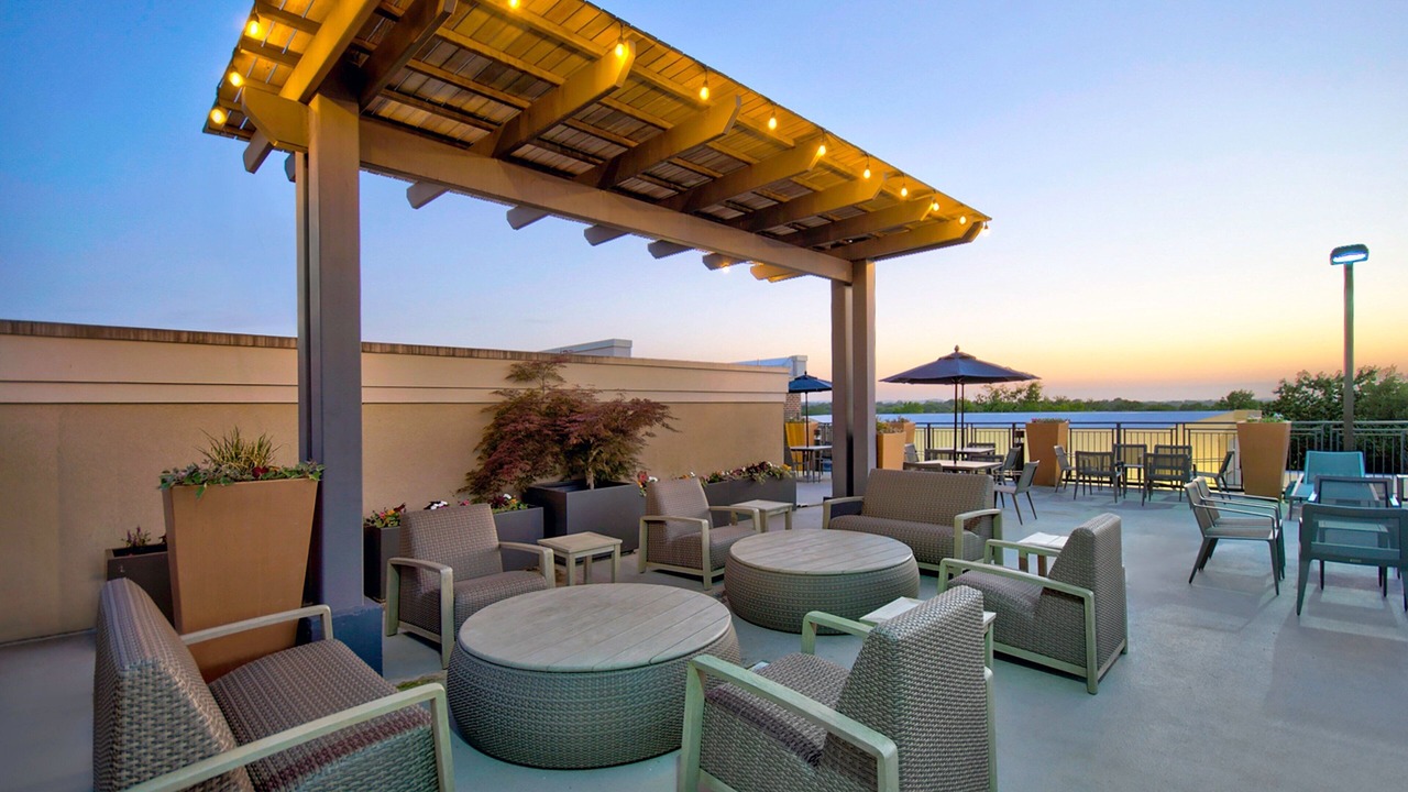 Photo of Outdoor in Green Hills