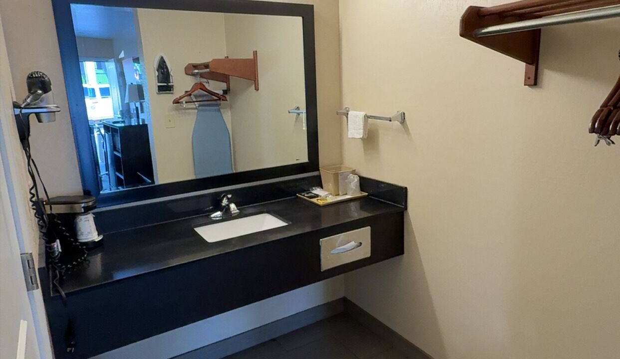 Photo of Bathroom in Capital View