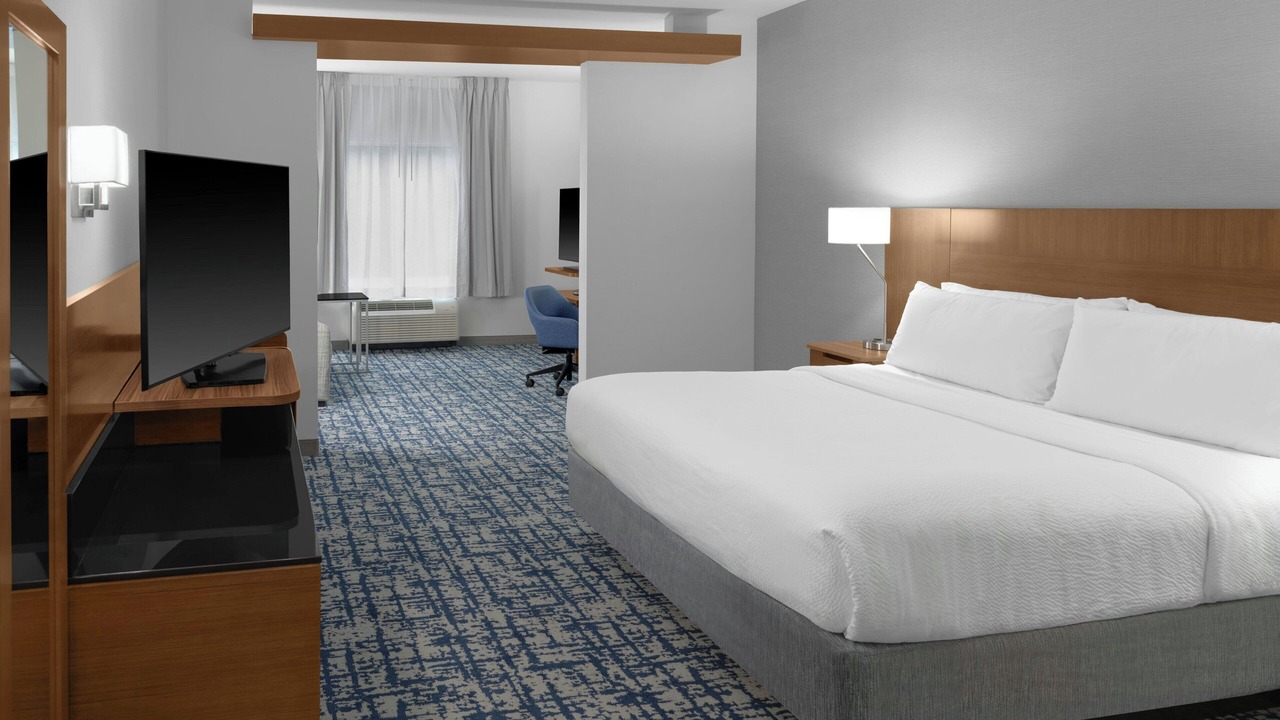 Photo of Bedroom in Calhoun