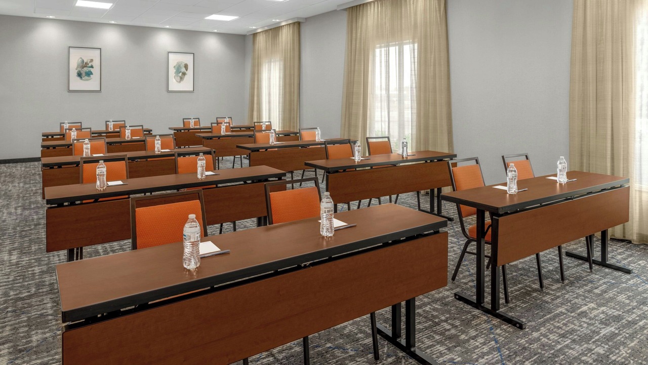 Photo of Others in Calhoun