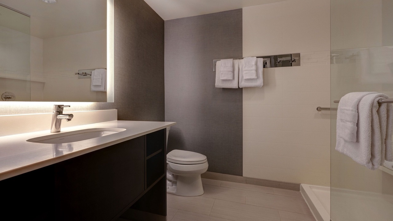 Photo of Others in Pullman