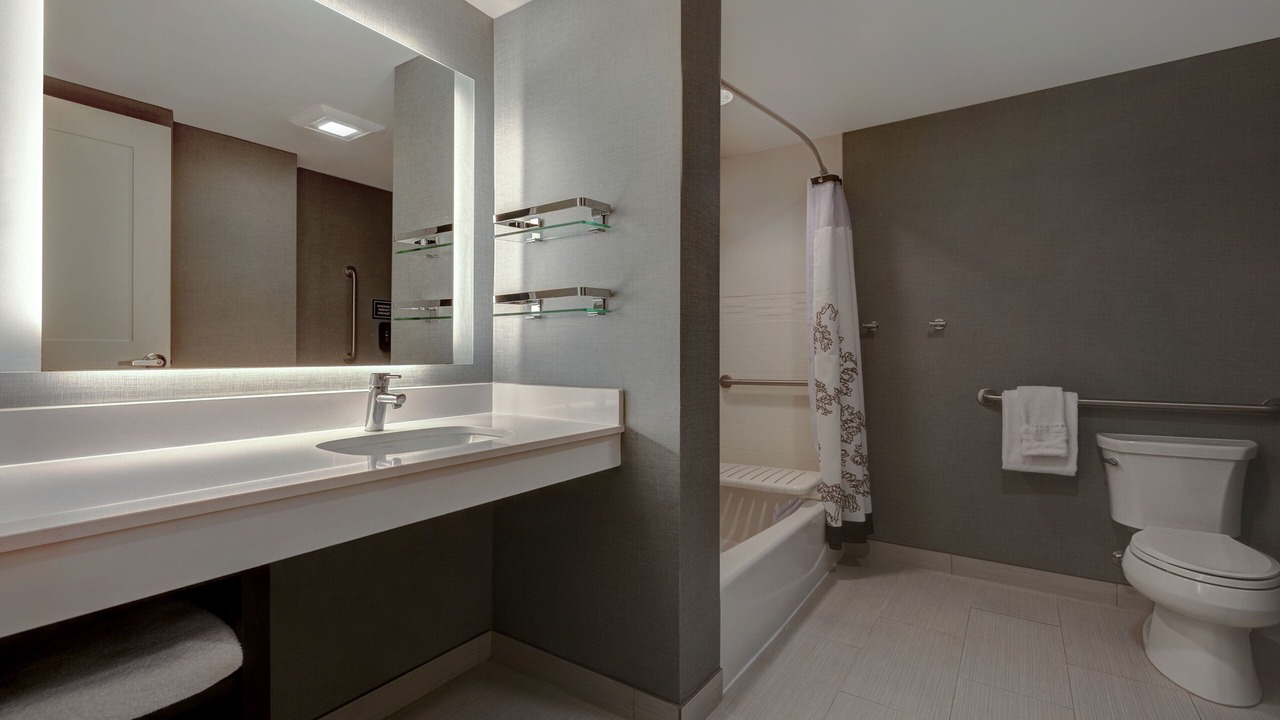 Photo of Others in Pullman