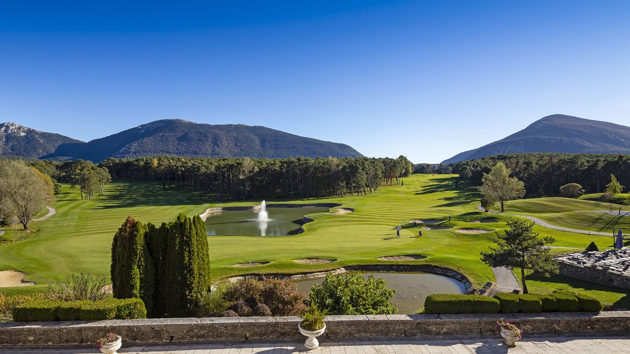 Photo of Bedroom in La Martre
