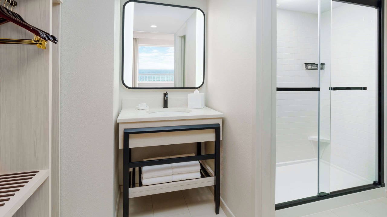Photo of Bathroom in Midtown Ocean City