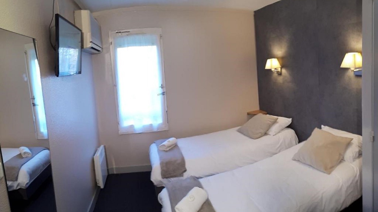 Photo of Bedroom in Saint Tronquet Business Park