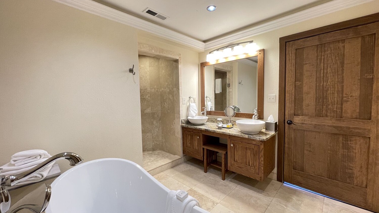Photo of Bedroom in Blowing Rock