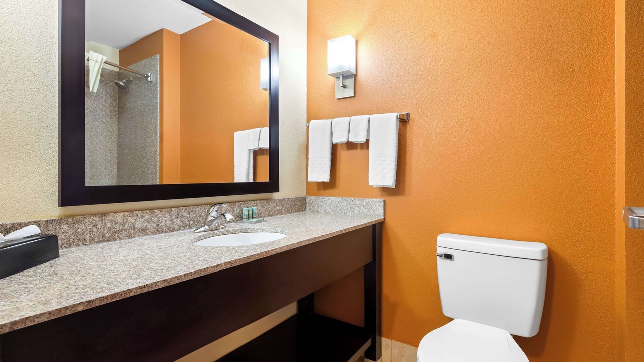 Photo of Bathroom in Broken Arrow