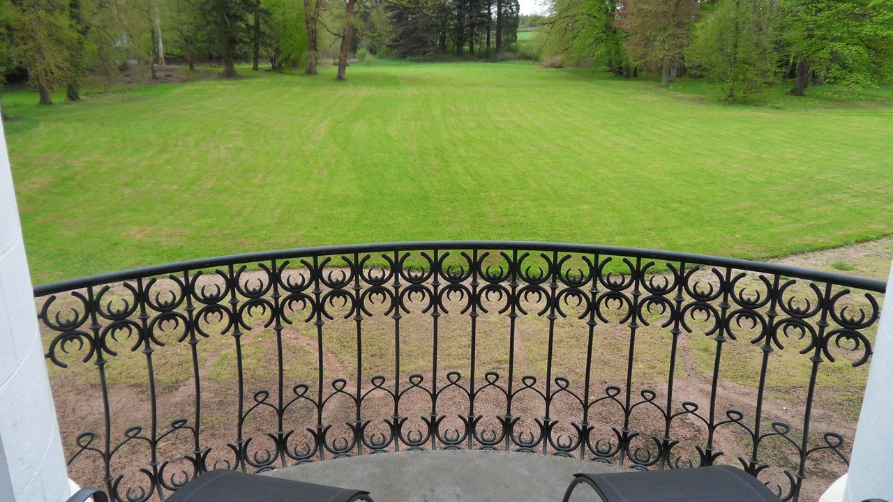 Photo of Patio Balcony in Noailly