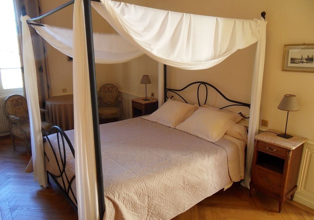 Photo of Others in Noailly