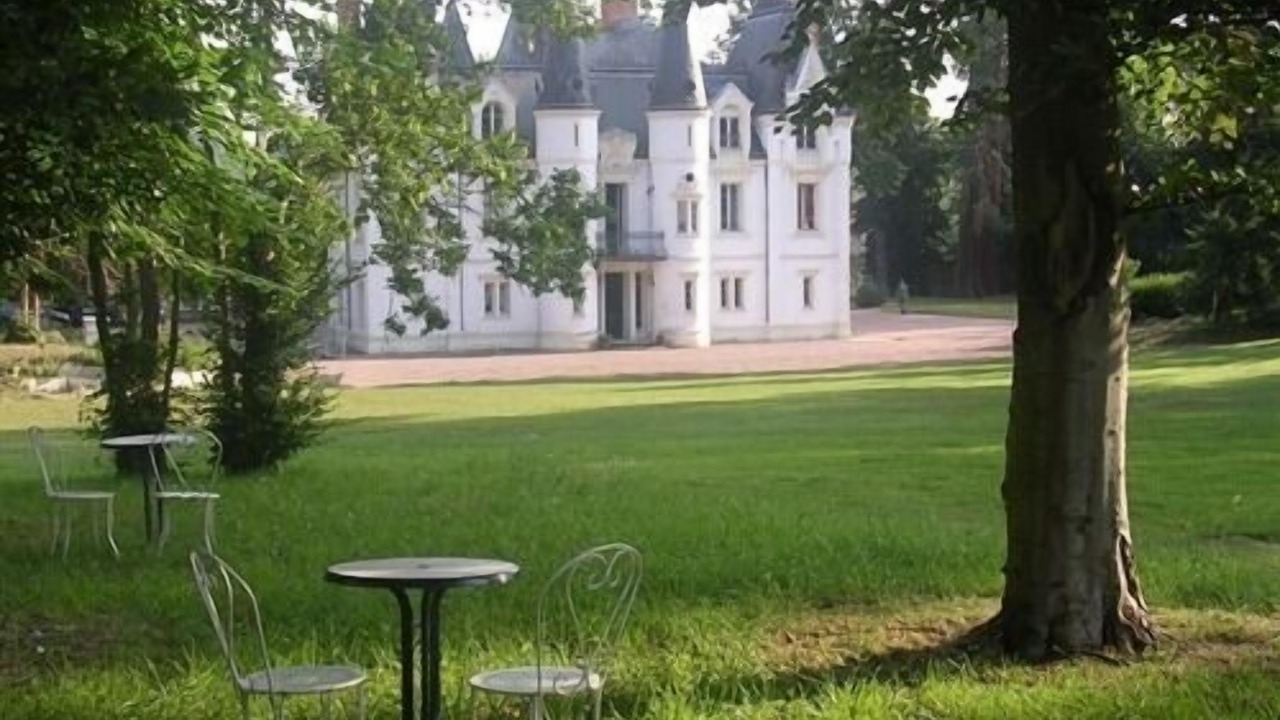 Photo of Outdoor in Noailly