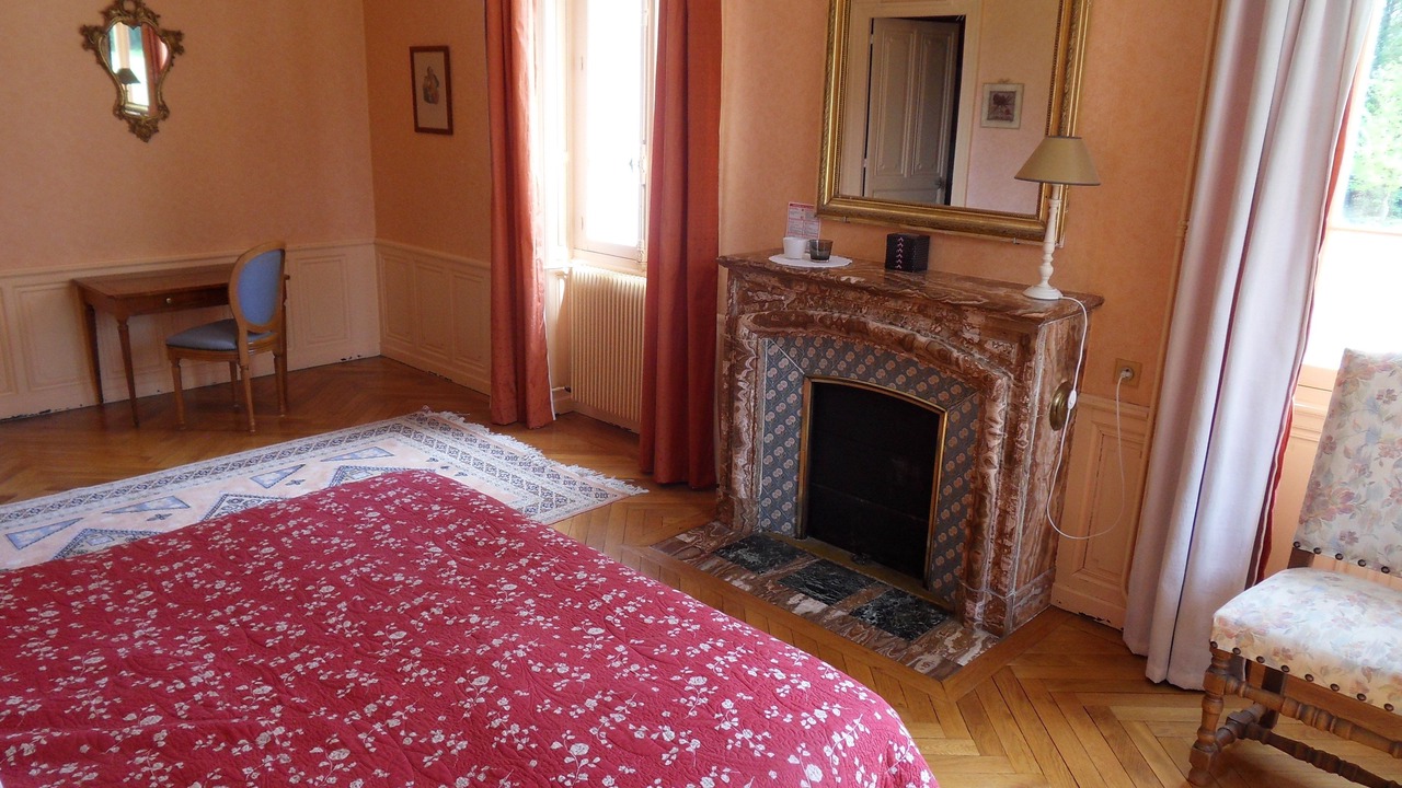 Photo of Bathroom in Noailly