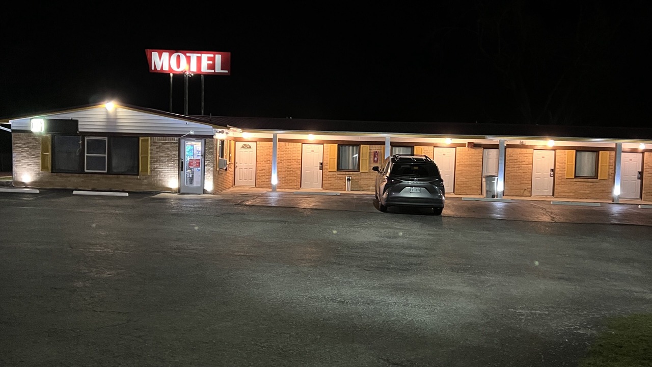 Photo of Outdoor in Knob Noster