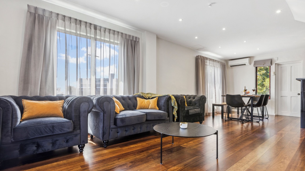 Photo of Others in Greenlane - Ellerslie