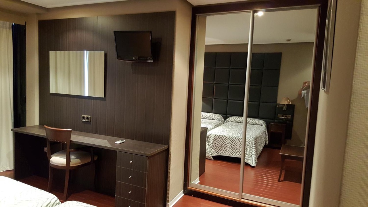 Photo of Bedroom in Benetusser