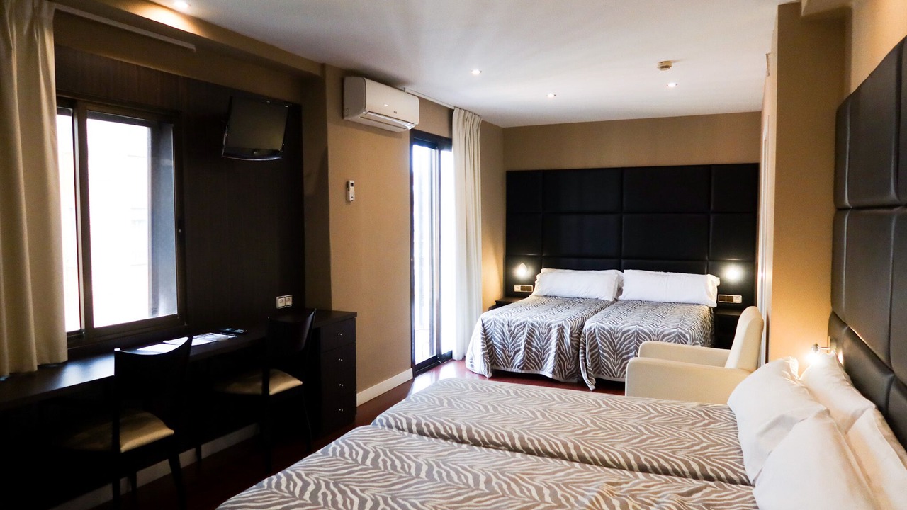 Photo of Bedroom in Benetusser