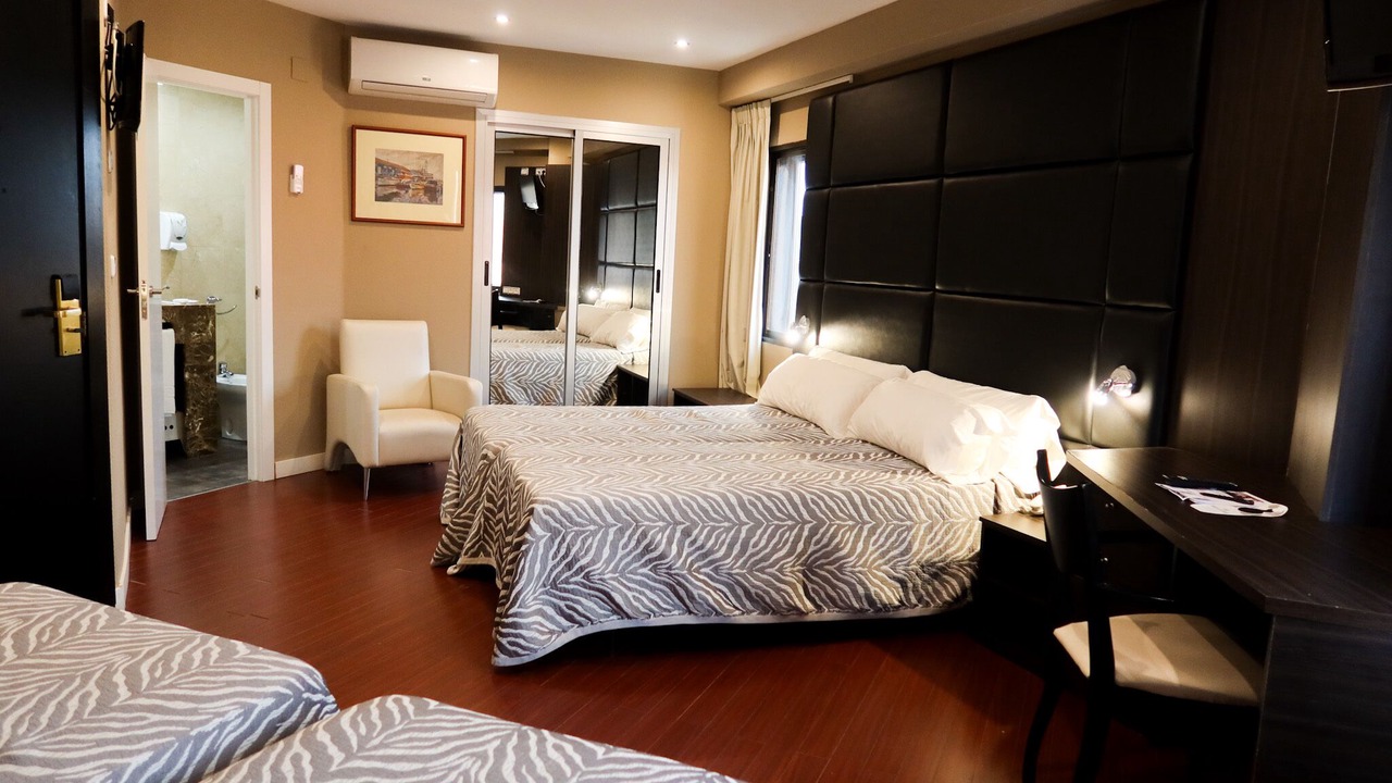 Photo of Bedroom in Benetusser