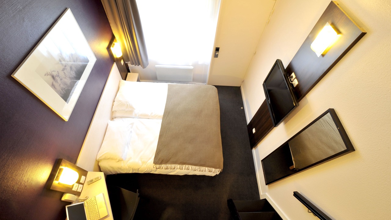 Photo of Bedroom in Dardilly