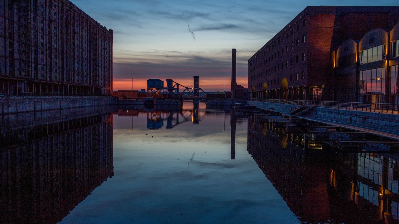 Photo of Others in Vauxhall