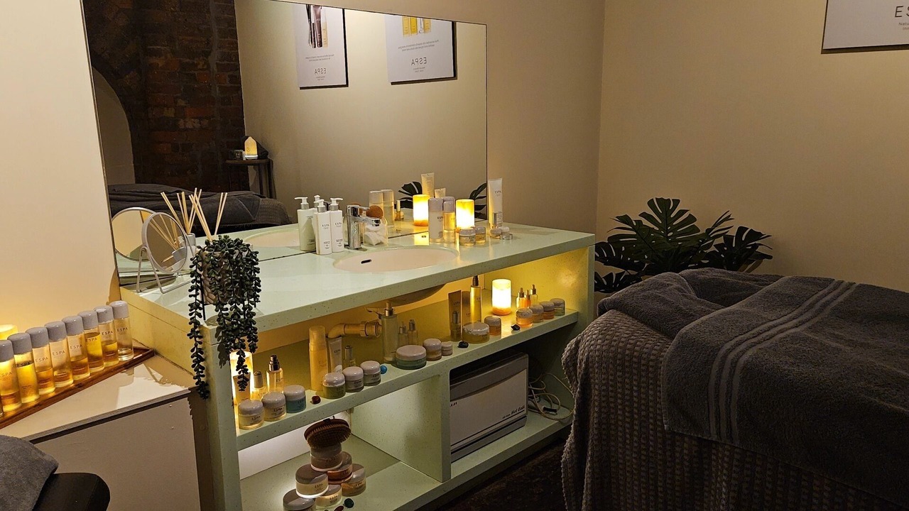 Photo of Others in Vauxhall