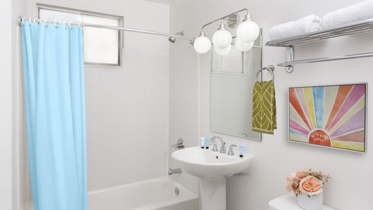 Photo of Bathroom in Sherman Oaks