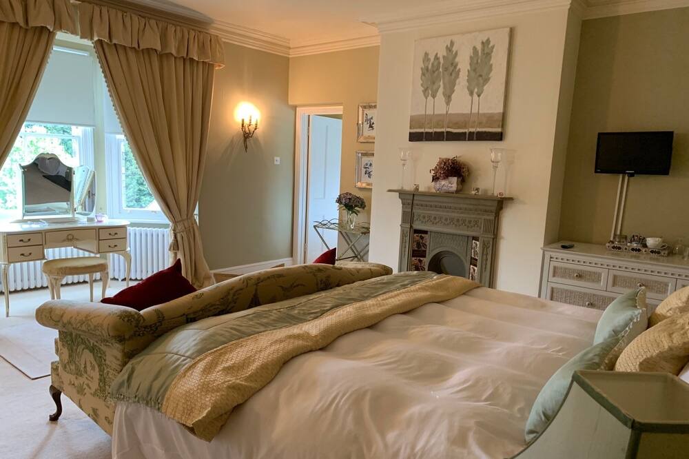 Photo of Bedroom in Tea Green