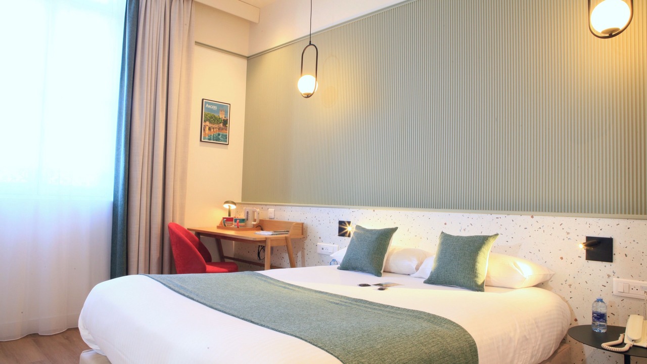 Photo of Bedroom in Downtown Angers