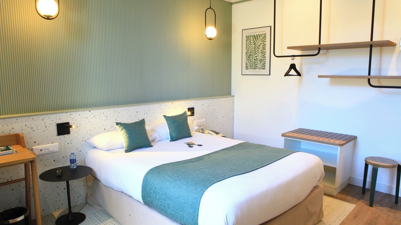 Photo of Bedroom in Downtown Angers