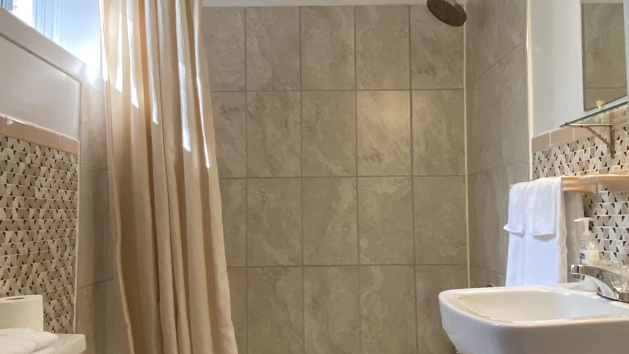 Photo of Bathroom in Coteau-du-Lac