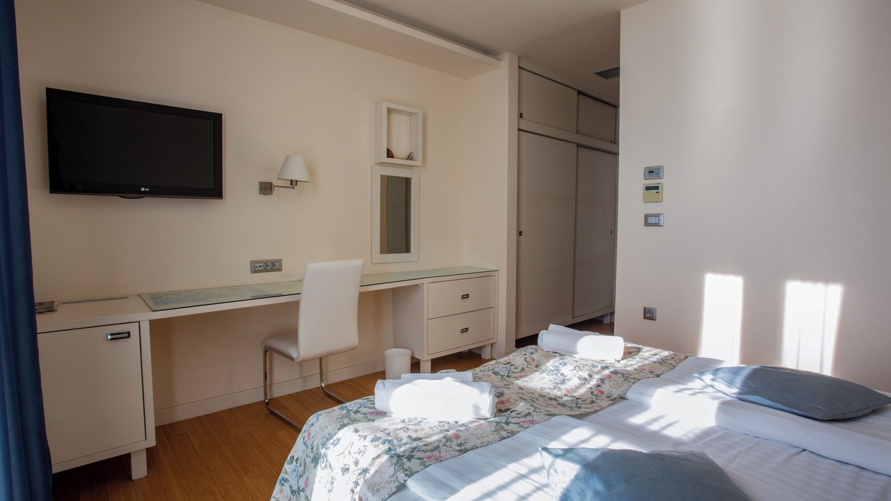 Photo of Bedroom in Mimice